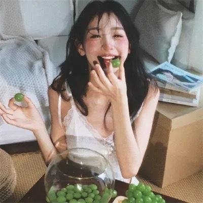 白色微笑